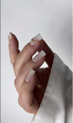 manicure formation